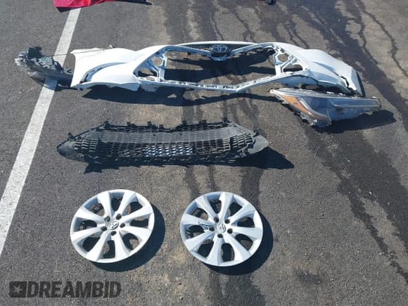 ✅ 2022 Toyota Corolla LE • VIN: 5YFEPMAE9NP381315 • Lot: 43429856. Wystawiony na IAAI z przebiegiem 96 886 mil. Bezpłatny archiwum sprzedaży aukcyjnych z USA i szczegółowy raport historii pojazdu na DreamBid. Zdjęcie 11.