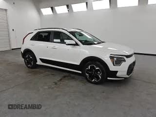 ✅ 2024 Kia Niro Wind • VIN: KNDCR3L16R5099223 • Лот: 89505765. Опубликован ранее на Copart с пробегом 30 513 миль. Бесплатный доступ к архиву аукционных продаж из США и подробный отчёт об истории автомобиля на DreamBid. Изображение 4.