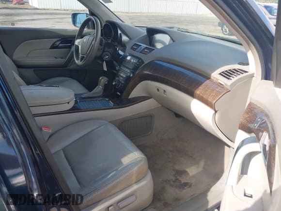 ✅ 2013 Acura MDX Technology • VIN: 2HNYD2H35DH503679 • Lot: 42659446. Listed on IAAI with 189,998 mi. Free auction sales archive from the USA and detailed vehicle history report at DreamBid. Image 5.