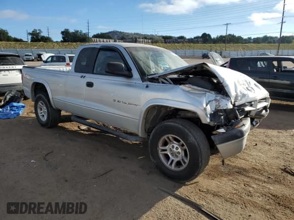 ✅ 2002 Dodge Dakota Sport • VIN: 1B7GG32N52S509173 • Lot: 85757845. Wystawiony na Copart z przebiegiem Nie podano. Bezpłatny archiwum sprzedaży aukcyjnych z USA i szczegółowy raport historii pojazdu na DreamBid. Zdjęcie 4.