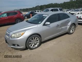 ✅ 2013 Chevrolet Malibu LTZ • VIN: 1G11H5SA7DF236818 • Lot: 84454035. Wystawiony na Copart z przebiegiem 142 432 mil. Bezpłatny archiwum sprzedaży aukcyjnych z USA i szczegółowy raport historii pojazdu na DreamBid. Zdjęcie 1.