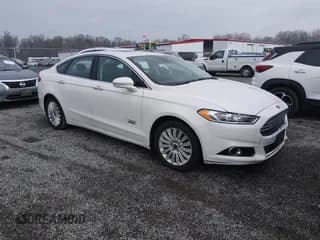 ✅ 2014 Ford Fusion Titanium • VIN: 3FA6P0SU6ER397622 • Lot: 43816342. Listed on IAAI with 121,145 mi. Free auction sales archive from the USA and detailed vehicle history report at DreamBid. Image 1.