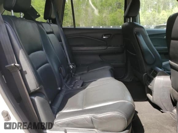 ✅ 2018 Honda Pilot EX-L • VIN: 5FNYF6H70JB043942 • Лот: 54432875. Опубликован ранее на Copart с пробегом 159 783 миль. Бесплатный доступ к архиву аукционных продаж из США и подробный отчёт об истории автомобиля на DreamBid. Изображение 11.