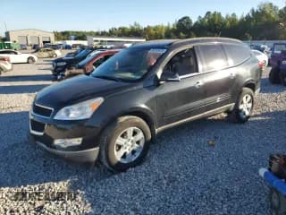 ✅ 2012 Chevrolet Traverse 2LT • VIN: 1GNKRJED8CJ196212 • Lot: 86243675. Wystawiony na Copart z przebiegiem 156 908 mil. Bezpłatny archiwum sprzedaży aukcyjnych z USA i szczegółowy raport historii pojazdu na DreamBid. Zdjęcie 1.