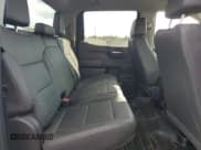 ✅ 2023 GMC Sierra 1500 Pro • VIN: 1GTUUAED5PZ102651 • Lot: 42305735. Wystawiony na Copart z przebiegiem 45 316 mil. Bezpłatny archiwum sprzedaży aukcyjnych z USA i szczegółowy raport historii pojazdu na DreamBid. Zdjęcie 10.