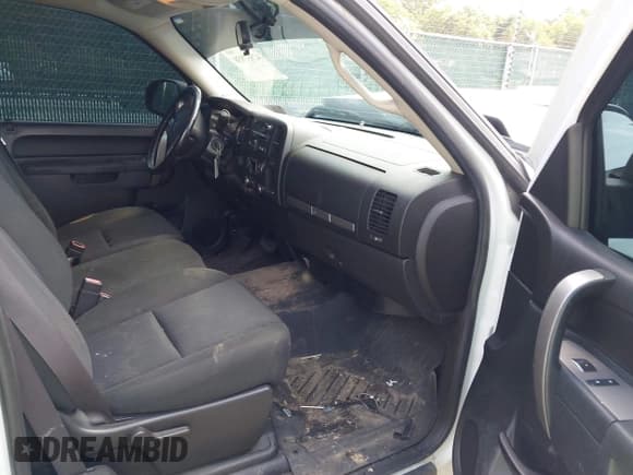 ✅ 2012 GMC Sierra 1500 SLE • VIN: 1GTR2VE75CZ317549 • Lot: 42937858. Wystawiony na IAAI z przebiegiem 115 788 mil. Bezpłatny archiwum sprzedaży aukcyjnych z USA i szczegółowy raport historii pojazdu na DreamBid. Zdjęcie 5.