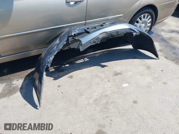 ✅ 2006 Honda Accord EX-L • VIN: 1HGCM56836A172751 • Lot: 43140293. Listed on IAAI with 97,227 mi. Free auction sales archive from the USA and detailed vehicle history report at DreamBid. Image 12.