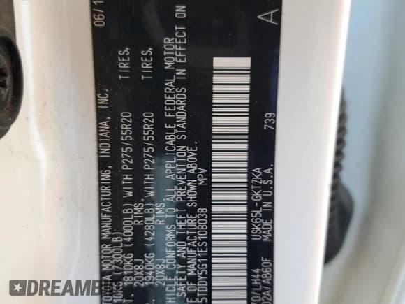 ✅ 2014 Toyota Sequoia Platinum • VIN: 5TDDY5G11ES108038 • Lot: 81698865. Listed on Copart with 199,837 mi. Free auction sales archive from the USA and detailed vehicle history report at DreamBid. Image 14.