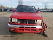 ✅ 1999 Nissan Frontier XE • VIN: 1N6ED26Y2XC312863 • Lot: 42259015. Wystawiony na Copart z przebiegiem 212 666 mil. Bezpłatny archiwum sprzedaży aukcyjnych z USA i szczegółowy raport historii pojazdu na DreamBid. Zdjęcie 5.