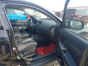 ✅ 2018 Mitsubishi Outlander SE • VIN: JA4AP3AW8JU024233 • Lot: 42372765. Listed on IAAI with 104,655 mi. Free auction sales archive from the USA and detailed vehicle history report at DreamBid. Image 5.