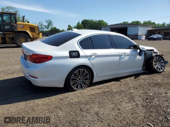 ✅ 2019 BMW 5 Series 530i xDrive • VIN: WBAJA7C5XKWC77790 • Lot: 61761925. Listed on Copart with 75,583 mi. Free auction sales archive from the USA and detailed vehicle history report at DreamBid. Image 3.