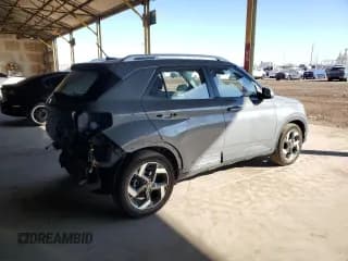 ✅ 2023 Hyundai Venue SEL • VIN: KMHRC8A3XPU224526 • Lot: 76123193. Wystawiony na Copart z przebiegiem 9 011 mil. Bezpłatny archiwum sprzedaży aukcyjnych z USA i szczegółowy raport historii pojazdu na DreamBid. Zdjęcie 3.