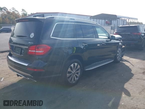 ✅ 2018 Mercedes-Benz GLS 450 • VIN: 4JGDF6EE4JB146930 • Lot: 43770170. Listed on IAAI with 182,941 mi. Free auction sales archive from the USA and detailed vehicle history report at DreamBid. Image 4.