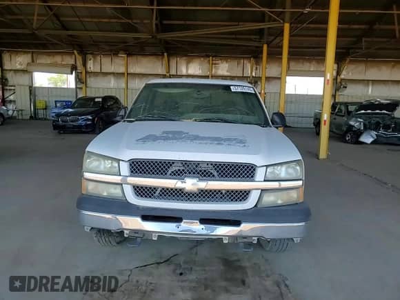 2004 Chevrolet Silverado 1500 LS z VIN 1GCEC14V54Z196818, wystawiony jako Copart lot #57126145 z przebiegiem Nie podano mil oraz Szkoda całkowita • Salvage title. Historia ofert i sprzedaży dostępna na DreamBid. Obrazek 13.