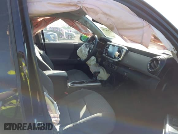 ✅ 2023 Toyota Tacoma SR5 • VIN: 3TYAZ5CN4PT036915 • Лот: 43378270. Опубликован ранее на IAAI с пробегом 20 705 миль. Бесплатный доступ к архиву аукционных продаж из США и подробный отчёт об истории автомобиля на DreamBid. Изображение 5.