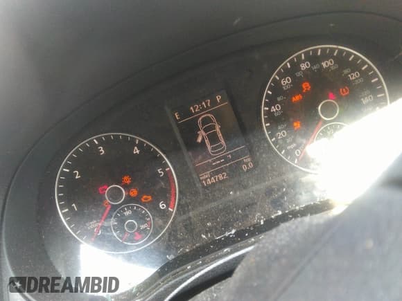 ✅ 2012 Volkswagen Passat SE • VIN: 1VWBN7A30CC073400 • Lot: 42284473. Listed on IAAI with 144,782 mi. Free auction sales archive from the USA and detailed vehicle history report at DreamBid. Image 7.