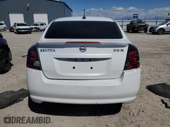 ✅ 2012 Nissan Sentra SE-R • VIN: 3N1BB6AP3CL717701 • Лот: 54789815. Опубликован ранее на Copart с пробегом 144 952 миль. Бесплатный доступ к архиву аукционных продаж из США и подробный отчёт об истории автомобиля на DreamBid. Изображение 6.