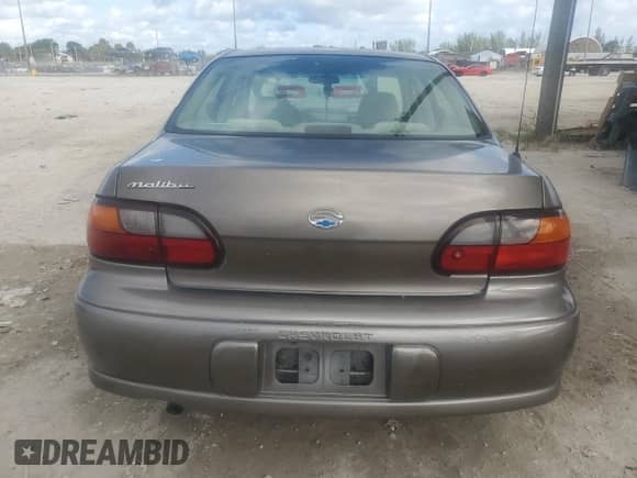 2000 Chevrolet Malibu с VIN 1G1ND52J6Y6339795, выставлен на аукционе Copart как лот 79527184 с пробегом 90 952 миль миль и Списание • Salvage title. История ставок и продаж доступна на DreamBid. Изображение 6.