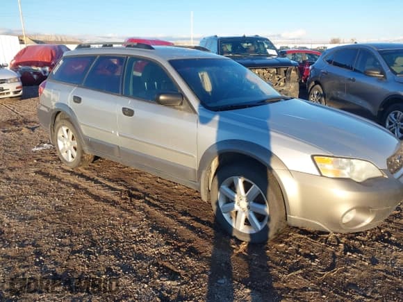✅ 2007 Subaru Legacy Outback Basic • VIN: 4S4BP61C176322519 • Лот: 43838921. Опубликован ранее на IAAI с пробегом 192 959 миль. Бесплатный доступ к архиву аукционных продаж из США и подробный отчёт об истории автомобиля на DreamBid. Изображение 1.