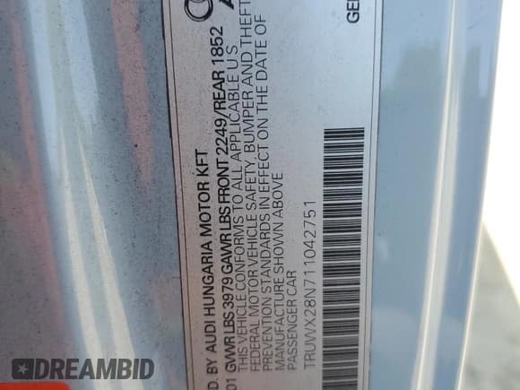 ✅ 2001 Audi TT • VIN: TRUWX28N711042751 • Lot: 68208925. Listed on Copart with 137,855 mi. Free auction sales archive from the USA and detailed vehicle history report at DreamBid. Image 12.