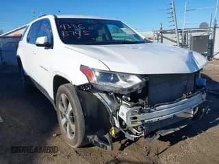 ✅ 2018 Chevrolet Traverse LT • VIN: 1GNEVHKW8JJ132062 • Lot: 43366745. Wystawiony na IAAI z przebiegiem 183 783 mil. Bezpłatny archiwum sprzedaży aukcyjnych z USA i szczegółowy raport historii pojazdu na DreamBid. Zdjęcie 1.