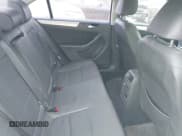 ✅ 2012 Volkswagen Jetta SEL • VIN: 3VWLP7AJ3CM325796 • Lot: 41907604. Listed on IAAI with 185,542 mi. Free auction sales archive from the USA and detailed vehicle history report at DreamBid. Image 8.