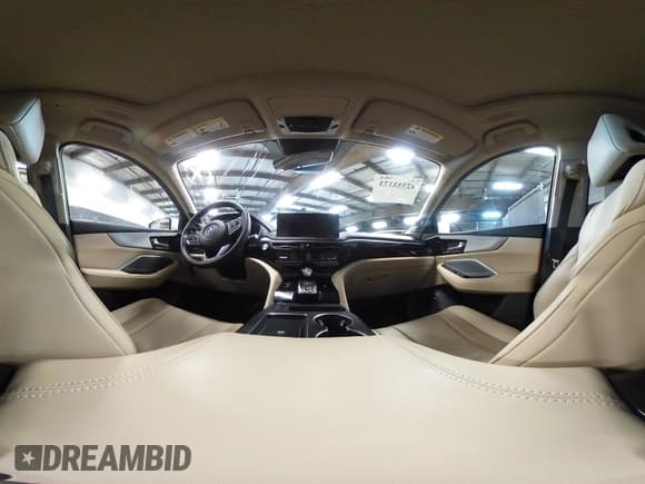 ✅ 2025 Acura MDX Technology • VIN: 5J8YE1H46SL011881 • Lot: 42333373. Listed on IAAI with 9 mi. Free auction sales archive from the USA and detailed vehicle history report at DreamBid. Image 18.