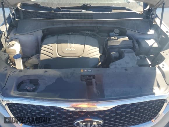 ✅ 2017 Kia Sorento EX • VIN: 5XYPH4A52HG332262 • Lot: 86194385. Listed on Copart with 165,229 mi. Free auction sales archive from the USA and detailed vehicle history report at DreamBid. Image 11.