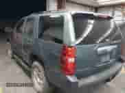 2008 Chevrolet Tahoe 2LT z VIN 1GNFC13088R112207, wystawiony jako IAAI lot #42212247 z przebiegiem 248 295 mil mil oraz . Historia ofert i sprzedaży dostępna na DreamBid. Obrazek 3.