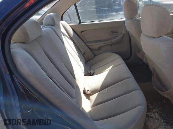 ✅ 2006 Hyundai Elantra GLS • VIN: KMHDN46D16U302527 • Lot: 41859402. Wystawiony na IAAI z przebiegiem 219 979 mil. Bezpłatny archiwum sprzedaży aukcyjnych z USA i szczegółowy raport historii pojazdu na DreamBid. Zdjęcie 8.