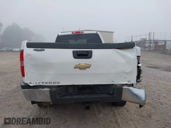 ✅ 2010 Chevrolet Silverado 2500HD LT • VIN: 1GC5KXBG5AZ255288 • Лот: 43744653. Опубликован ранее на IAAI с пробегом 235 887 миль. Бесплатный доступ к архиву аукционных продаж из США и подробный отчёт об истории автомобиля на DreamBid. Изображение 16.