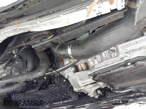 ✅ 2024 Volkswagen Tiguan SE R-Line Black • VIN: 3VVCB7AX4RM099266 • Lot: 42236374. Wystawiony na IAAI z przebiegiem 16 788 mil. Bezpłatny archiwum sprzedaży aukcyjnych z USA i szczegółowy raport historii pojazdu na DreamBid. Zdjęcie 17.