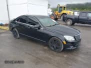 ✅ 2011 Mercedes-Benz C 300 Sport • VIN: WDDGF8BB8BR165521 • Lot: 40484423. Wystawiony na IAAI z przebiegiem 114 300 mil. Bezpłatny archiwum sprzedaży aukcyjnych z USA i szczegółowy raport historii pojazdu na DreamBid. Zdjęcie 1.