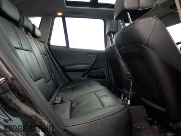 ✅ 2010 BMW X3 xDrive30i • VIN: WBXPC9C40AWJ36929 • Лот: 92460075. Опубликован ранее на Copart с пробегом 187 134 миль. Бесплатный доступ к архиву аукционных продаж из США и подробный отчёт об истории автомобиля на DreamBid. Изображение 11.