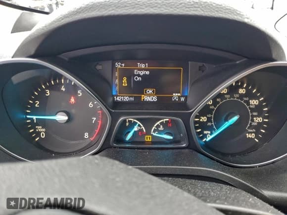 ✅ 2017 Ford Escape SE • VIN: 1FMCU9GD6HUC55105 • Лот: 93997735. Опубликован ранее на Copart с пробегом 142 120 миль. Бесплатный доступ к архиву аукционных продаж из США и подробный отчёт об истории автомобиля на DreamBid. Изображение 9.