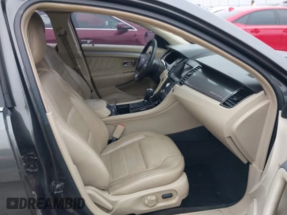 ✅ 2016 Ford Taurus SEL • VIN: 1FAHP2E92GG112131 • Lot: 42425374. Wystawiony na IAAI z przebiegiem Nie podano. Bezpłatny archiwum sprzedaży aukcyjnych z USA i szczegółowy raport historii pojazdu na DreamBid. Zdjęcie 5.