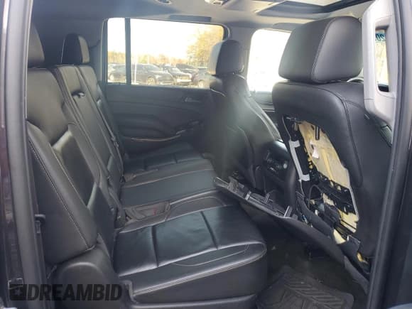 ✅ 2015 Chevrolet Suburban LT • VIN: 1GNSKJKC7FR195218 • Lot: 92090005. Listed on Copart with 257,730 mi. Free auction sales archive from the USA and detailed vehicle history report at DreamBid. Image 11.