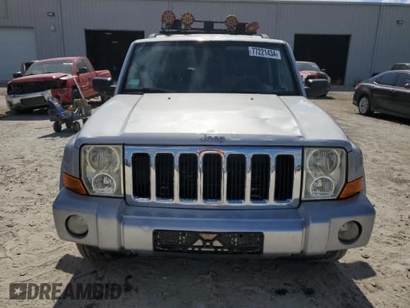 ✅ 2006 Jeep Commander • VIN: 1J8HH48K76C226142 • Lot: 77221434. Wystawiony na Copart z przebiegiem 167 927 mil. Bezpłatny archiwum sprzedaży aukcyjnych z USA i szczegółowy raport historii pojazdu na DreamBid. Zdjęcie 5.