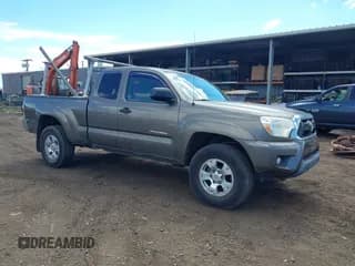 ✅ 2013 Toyota Tacoma • VIN: 5TFUU4EN5DX052576 • Lot: 43326865. Listed on IAAI with 96,474 mi. Free auction sales archive from the USA and detailed vehicle history report at DreamBid. Image 1.