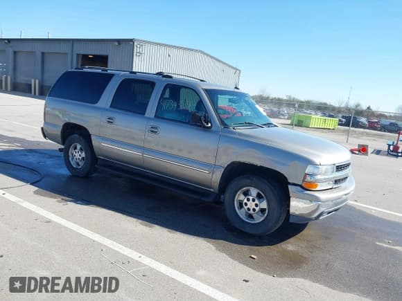 ✅ 2002 Chevrolet Suburban LS • VIN: 3GNEC16Z32G339558 • Лот: 41739334. Опубликован ранее на IAAI с пробегом 198 291 миль. Бесплатный доступ к архиву аукционных продаж из США и подробный отчёт об истории автомобиля на DreamBid. Изображение 1.