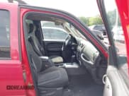 ✅ 2004 Jeep Liberty Limited • VIN: 1J4GL58K54W104294 • Lot: 42305472. Listed on IAAI with 254,018 mi. Free auction sales archive from the USA and detailed vehicle history report at DreamBid. Image 5.