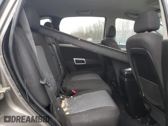 ✅ 2012 Chevrolet Captiva Sport LT • VIN: 3GNAL3E59CS530666 • Lot: 51748435. Wystawiony na Copart z przebiegiem 162 563 mil. Bezpłatny archiwum sprzedaży aukcyjnych z USA i szczegółowy raport historii pojazdu na DreamBid. Zdjęcie 11.