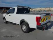 ✅ 2018 Ford F-250 XL • VIN: 1FT7X2A65JEC48077 • Лот: 41552587. Опубликован ранее на IAAI с пробегом 127 887 миль. Бесплатный доступ к архиву аукционных продаж из США и подробный отчёт об истории автомобиля на DreamBid. Изображение 3.