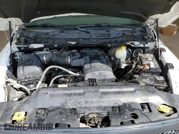 2016 Ram 1500 Express with VIN 1C6RR7FG1GS325949, listed as a Copart auction lot 68525725 with 113,990 mi miles and Clean title. Bid and sale history available at DreamBid. Image 11.