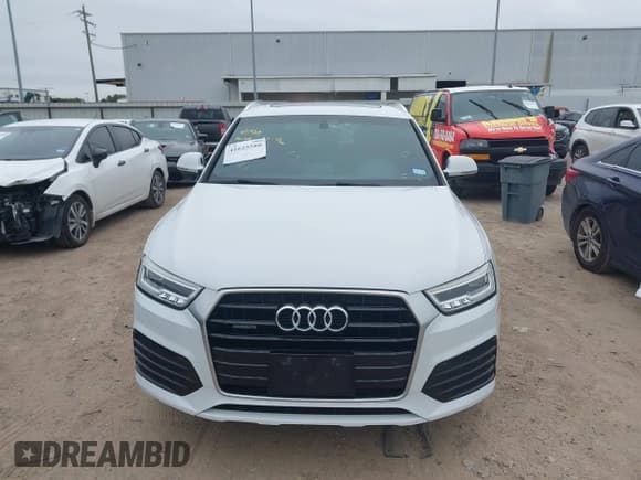 ✅ 2017 Audi Q3 Prestige • VIN: WA1GCCFS0HR013445 • Lot: 41625580. Listed on IAAI with 79,110 mi. Free auction sales archive from the USA and detailed vehicle history report at DreamBid. Image 13.