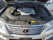 ✅ 2011 Lexus LX 570 • VIN: JTJHY7AX2B4080801 • Lot: 84430685. Wystawiony na Copart z przebiegiem 252 151 mil. Bezpłatny archiwum sprzedaży aukcyjnych z USA i szczegółowy raport historii pojazdu na DreamBid. Zdjęcie 12.