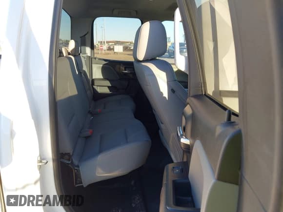 ✅ 2018 Chevrolet Silverado 1500 Work Truck • VIN: 1GCRCNEHXJZ348248 • Lot: 43656045. Listed on IAAI with 42,312 mi. Free auction sales archive from the USA and detailed vehicle history report at DreamBid. Image 8.