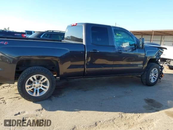 ✅ 2015 Chevrolet Silverado 1500 LT • VIN: 1GCVKREC0FZ378167 • Лот: 43416110. Опубликован ранее на IAAI с пробегом 228 394 миль. Бесплатный доступ к архиву аукционных продаж из США и подробный отчёт об истории автомобиля на DreamBid. Изображение 13.