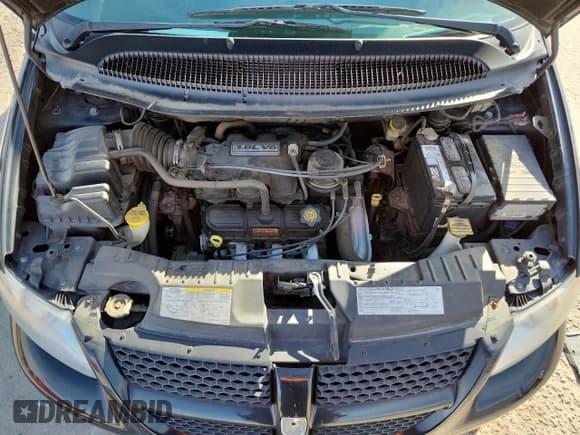 ✅ 2004 Dodge Caravan SXT • VIN: 2D4GP44L84R615741 • Лот: 81887895. Опубликован ранее на Copart с пробегом 102 795 миль. Бесплатный доступ к архиву аукционных продаж из США и подробный отчёт об истории автомобиля на DreamBid. Изображение 12.