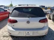 ✅ 2019 Volkswagen Golf R • VIN: WVWWA7AU3KW159967 • Lot: 48267074. Wystawiony na Copart z przebiegiem 52 406 mil. Bezpłatny archiwum sprzedaży aukcyjnych z USA i szczegółowy raport historii pojazdu na DreamBid. Zdjęcie 6.